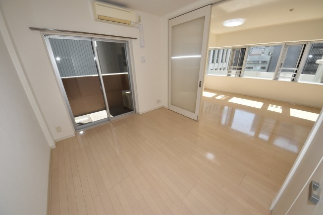 ベルファース大阪新町