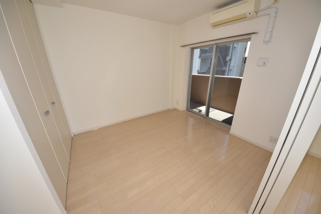 ベルファース大阪新町の寝室