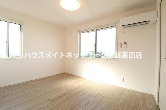 ＥＩＳＥＮ Ⅱの内装|洋室