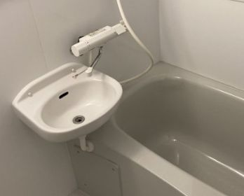【浴室】 | グリーンサイド | お風呂です