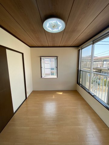 ロイヤルハイツ斉藤の居間・リビング