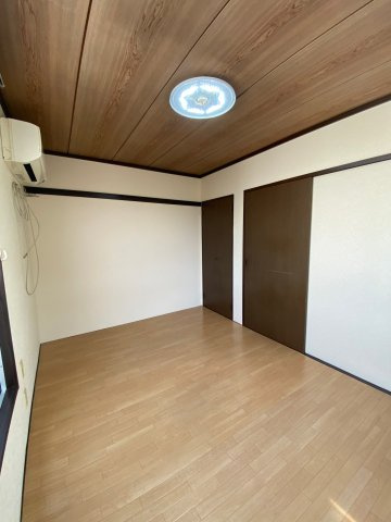 ロイヤルハイツ斉藤の寝室