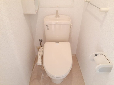 【トイレ】 | アンソレイユ