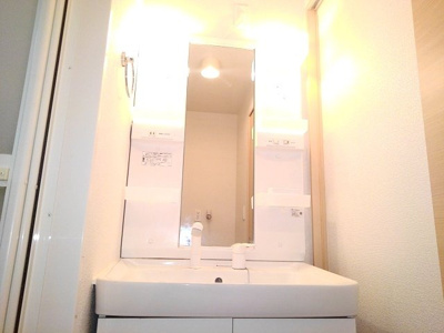 【洗面所】 | プロムナードヌウボーＡ