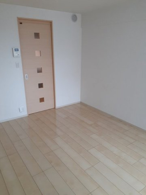 【内装】 | セシリア