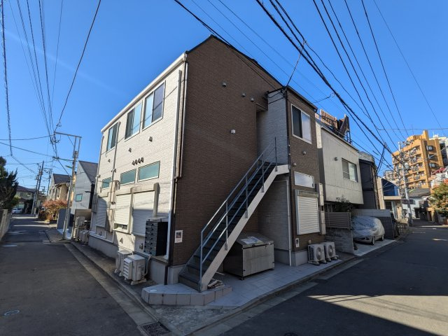 ルベルソー駒沢の外観