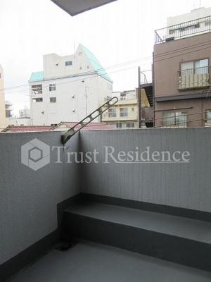 【バルコニー】 | ラ・フォレ根岸