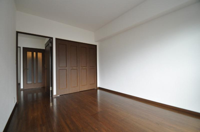 【洋室】 | エステート・モア博多 