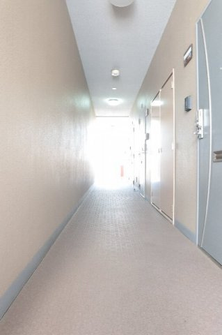 【その他共用部分】 | オアーゼ東船橋 | 共用廊下です