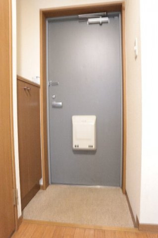 【玄関】 | オアーゼ東船橋 | スッキリまとまった玄関です