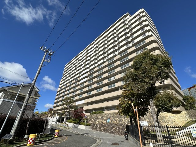 パレス朝霧の外観