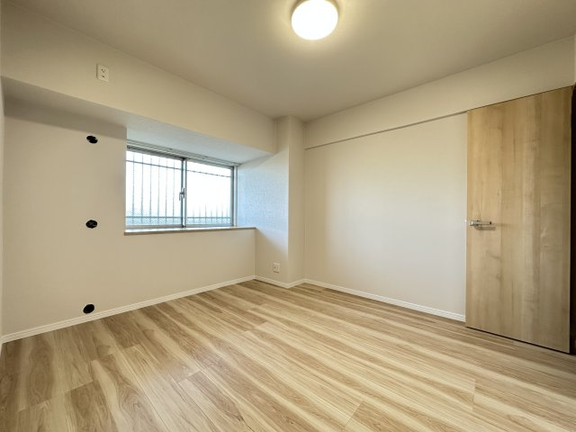 パレス朝霧の洋室