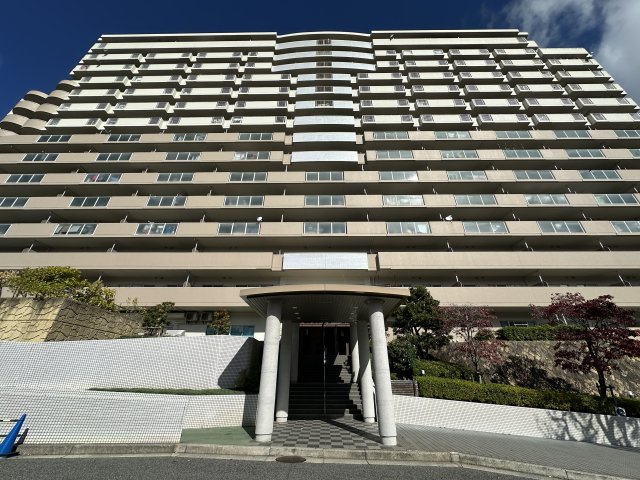 パレス朝霧の外観