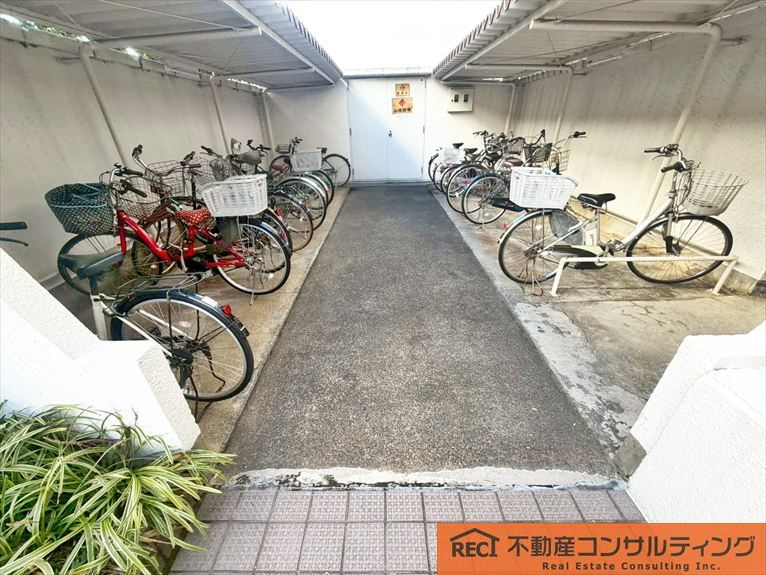 西宮東パークマンションの駐輪場