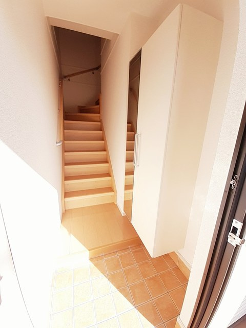 フィデールハルの玄関