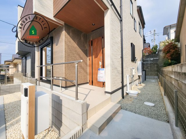 福岡市東区高美台1丁目第1-2棟（2号棟）の外観：施工例|おでかけの時も帰った時も、「我が家」を最初に感じでもらえる素敵な空間に。