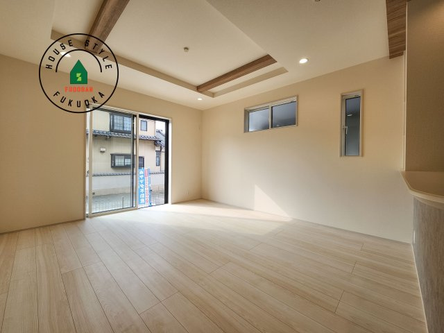 福岡市東区高美台1丁目第1-2棟（2号棟）の内観：施工例|和室を上手に活用すると暮らし方の幅が広がります。例えば普段は開け放して、子供の小さいうちはお昼寝や遊びのスペースに。畳はソフトなので転んでもケガをしにくく安心です