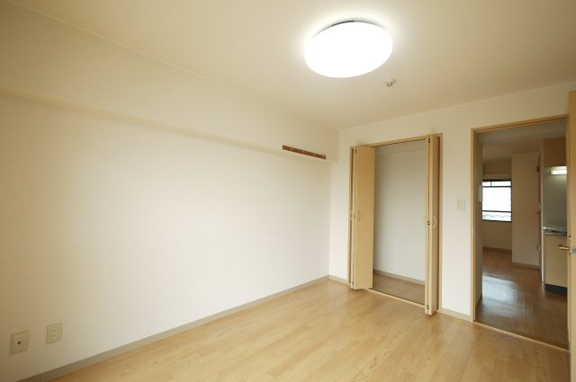 ロンディーネ福富Ⅰの居間・リビング|※写真は別の部屋のものです。