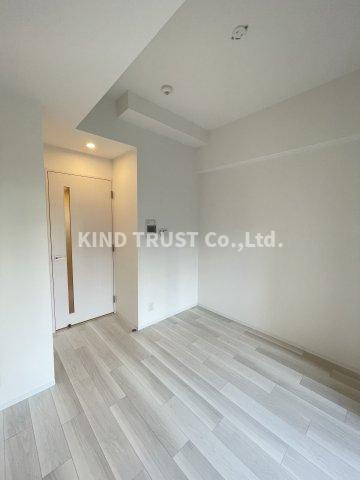 エスリード　ザ・グラン天六（旧エスリードレジデンス天神橋筋六丁目）の居間・リビング|居間です