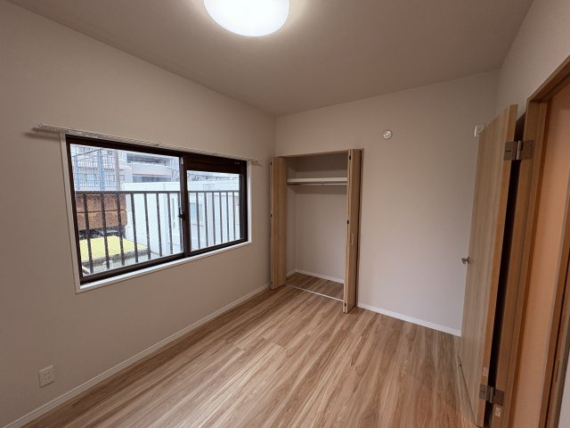 ライオンズマンション真志喜の洋室