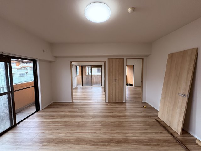 ライオンズマンション真志喜の居間・リビング