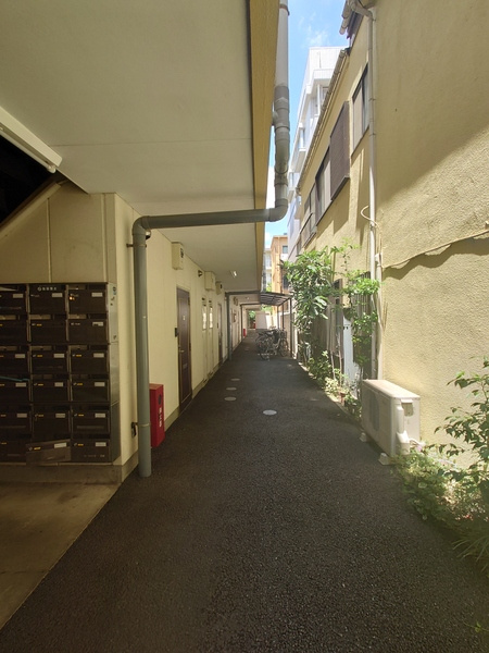 アネックス栄町のエントランス