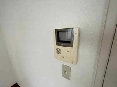 【セキュリティ】 | ラフィネ・コート | モニター付きインターホン☆