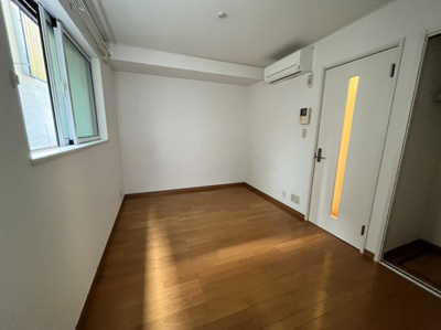 【居間・リビング】 | ラフィネ・コート