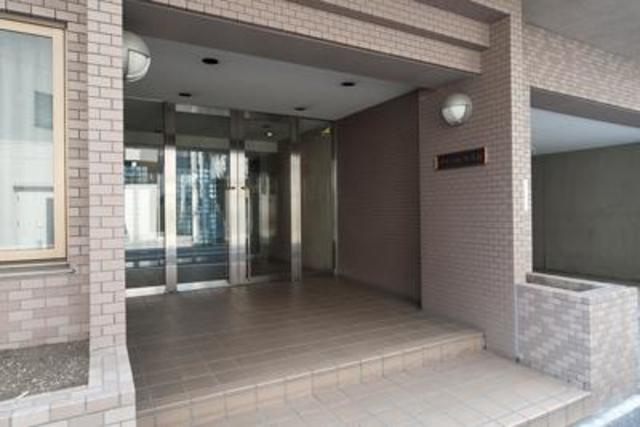 シェル　クレール大森のエントランス