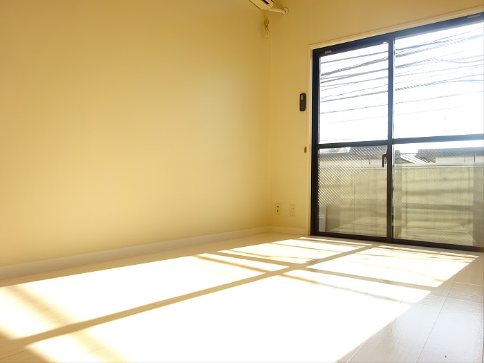 カーメル下高井戸の居間・リビング