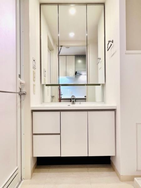 Ｂｒｉｌｌｉａ　ｉｓｔ　三軒茶屋　アイビーテラスの洗面所