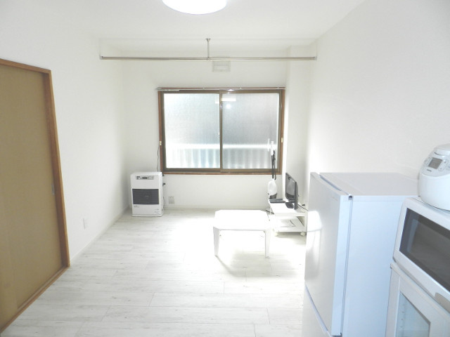 コーポ藤川の居間・リビング