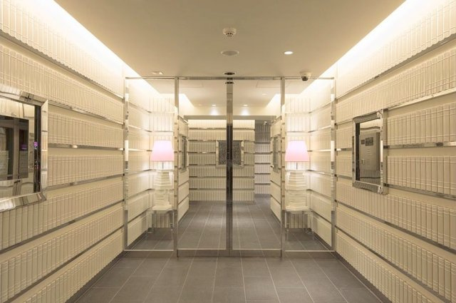 PREMIUM CUBE G 駒沢大学の外観