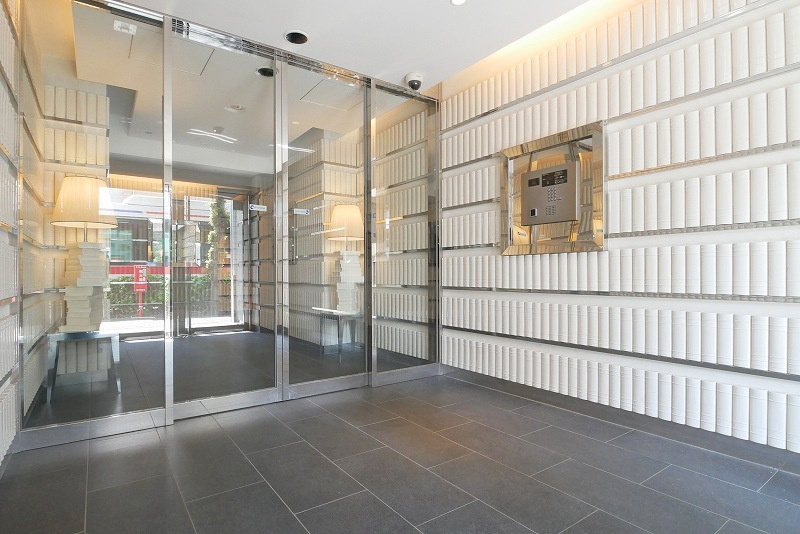 PREMIUM CUBE G 駒沢大学の外観