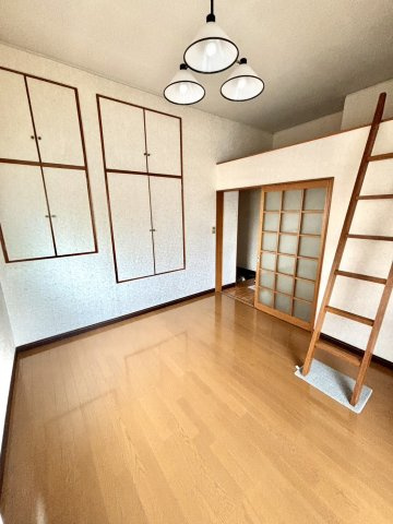 松林堂SK第6マンションの内装