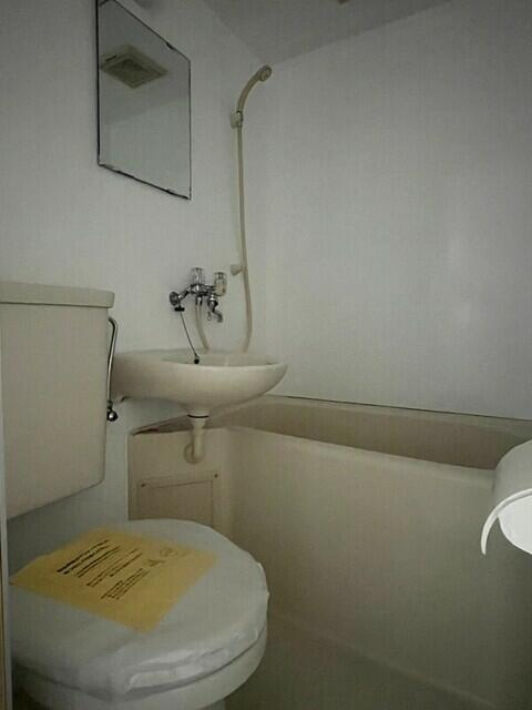 海野ハイツの浴室