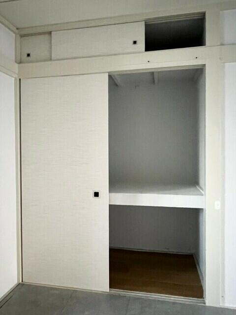 海野ハイツの収納