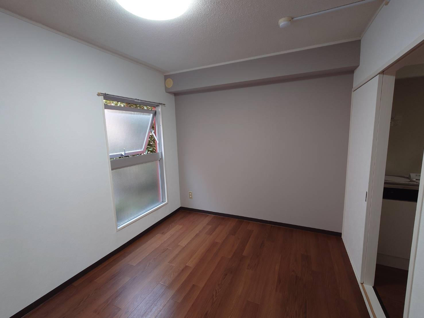 ジュネス荏原の洋室