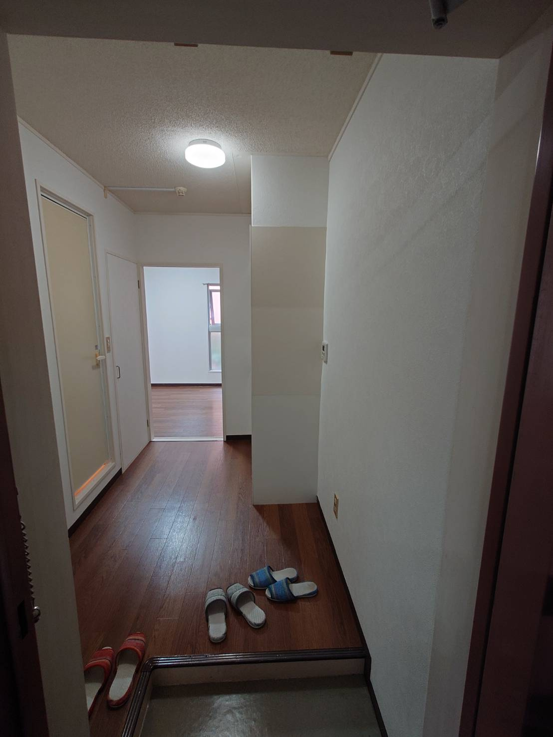 ジュネス荏原の玄関