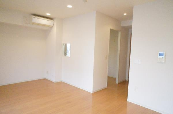 Ｂｒｉｌｌｉａ　ｉｓｔ　三軒茶屋　ブラッサムテラスの居間・リビング