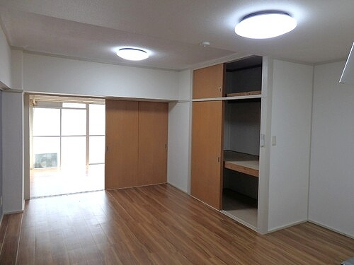 グリーンハイツの居間・リビング|リビングダイニング　※2025年4月撮影