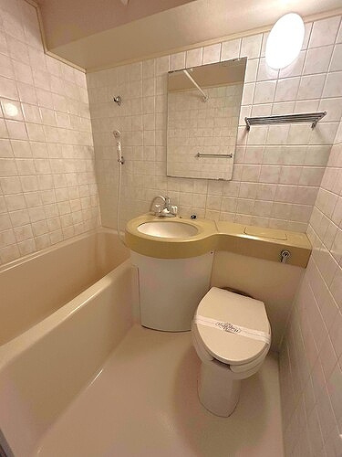 ライオンズマンション方南町駅前の浴室|3点ユニットバス