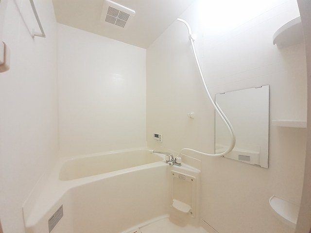 メゾン・ボヌールＦⅠの浴室