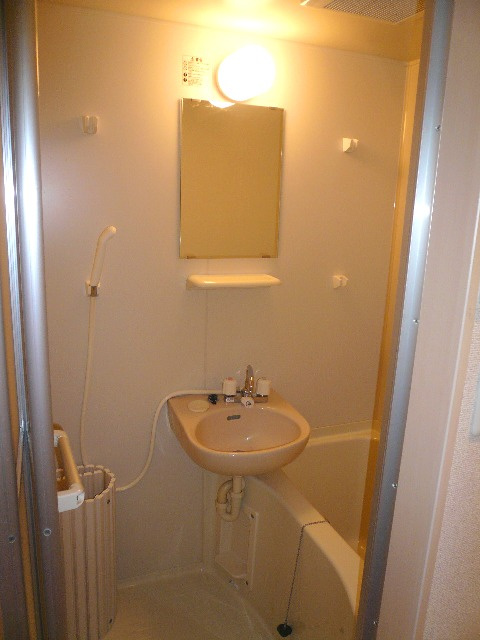 ホームズ尾山台の浴室