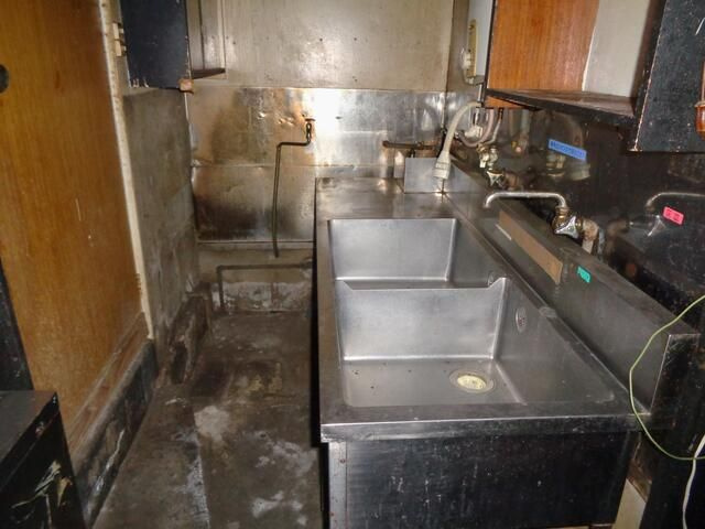 杉田店舗の内装