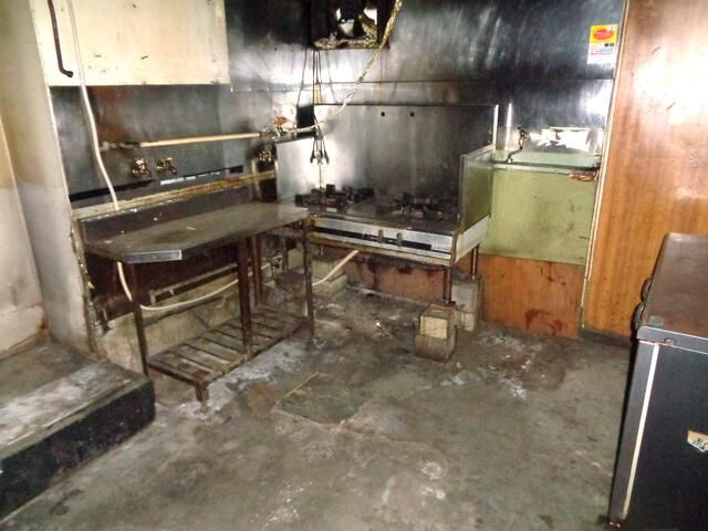 杉田店舗の内装