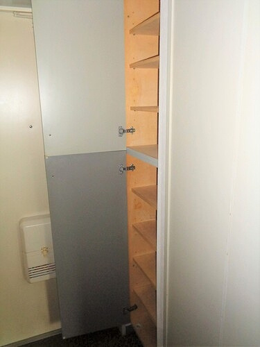 カルトゥーシュ芦花のその他|下足入　※2019年7月撮影