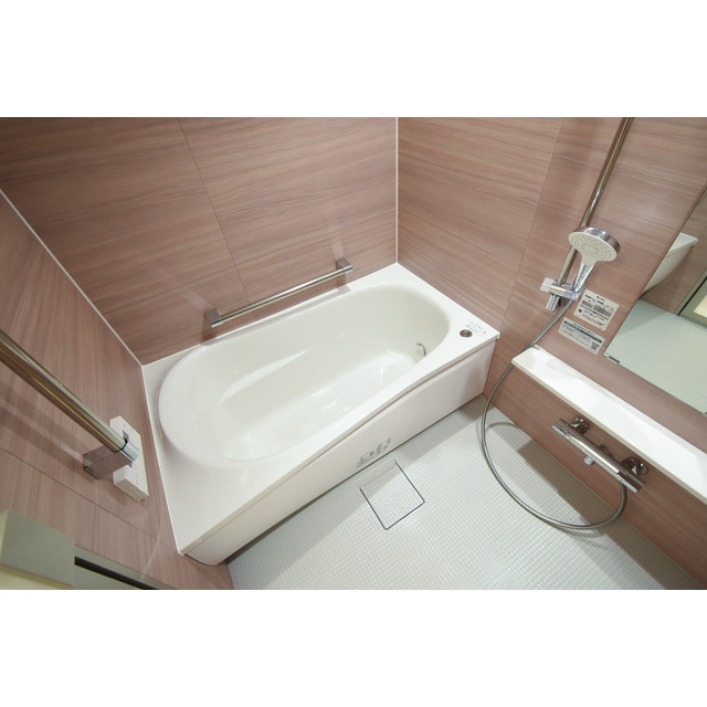 レジデンス世田谷等々力の浴室