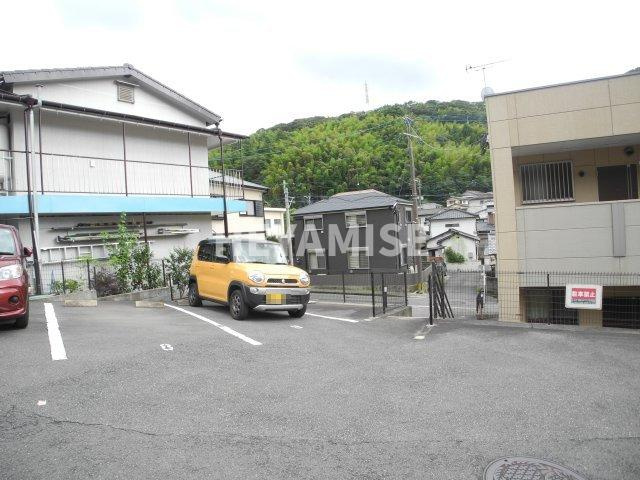 サンリバーの駐車場