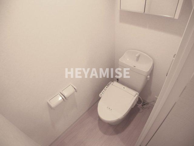 サンリバーのトイレ|※反転間取りのお部屋の画像です※現況を優先します